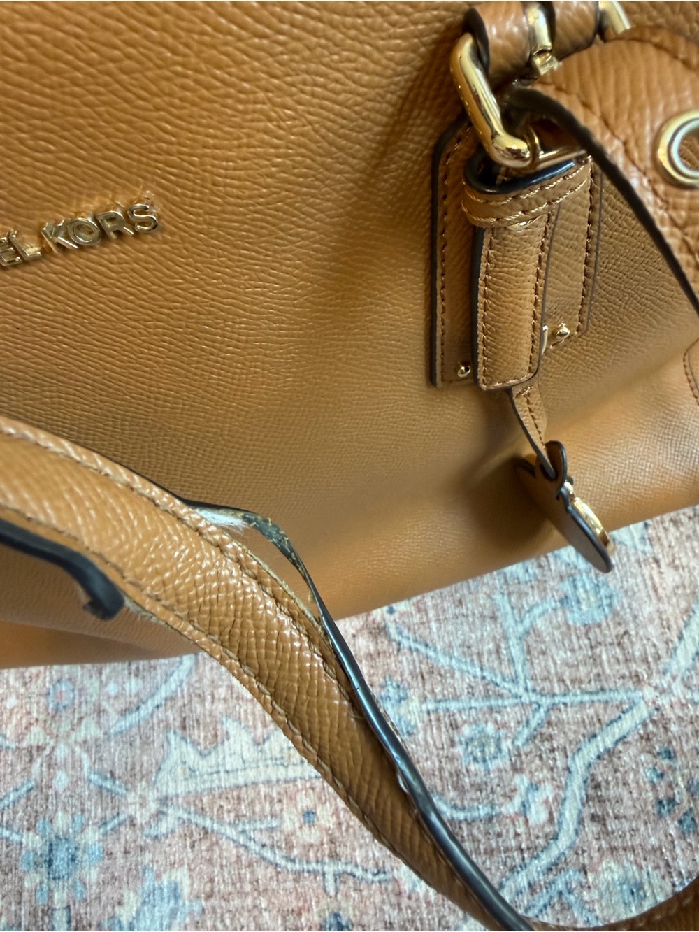 Michael Kors, laptop handbag - Picture 6 of 6
